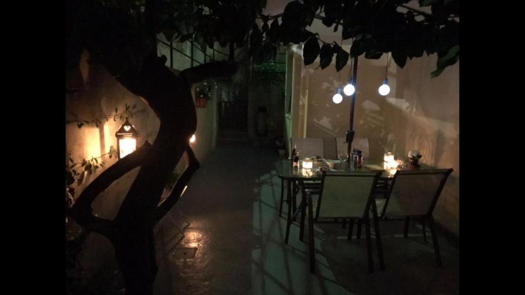 Bilocale con giardino terrazzato comodo al mare Varazze Esterno foto